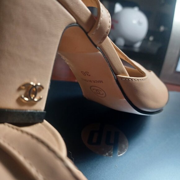 Chanel Calf Skin Cap Toe Slingbacks - Picture 8 of 8